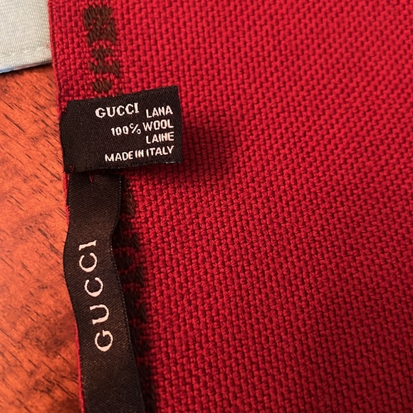 Gucci Wool Scarf 🧣 - Picture 7 of 10